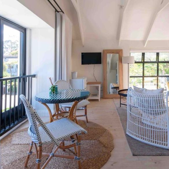 4 Bedroom Property for Sale in Leisure Isle Western Cape
